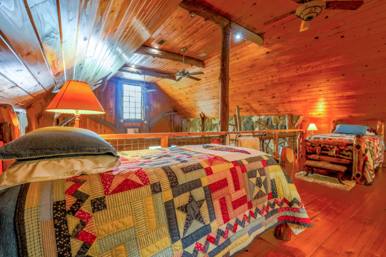 Crooked Oaks Lakehouse Loft Bedroom Single Beds