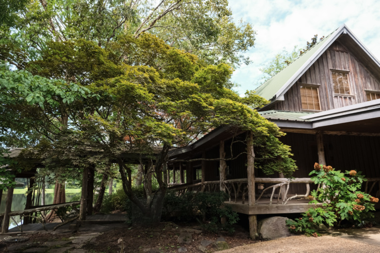 Coach Pat Dye's home and gardens